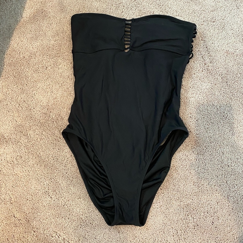 Cut out back one piece